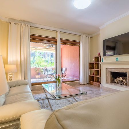 The Grand Oasis Estepona Marbella Exterior photo